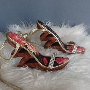 Y2K Two Lips Funky Wedge Sandals